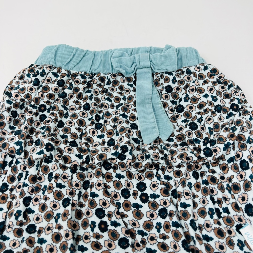 Gorgeous Floral Corduroy Skirt**Size 3 $78 - Picture 2 of 3